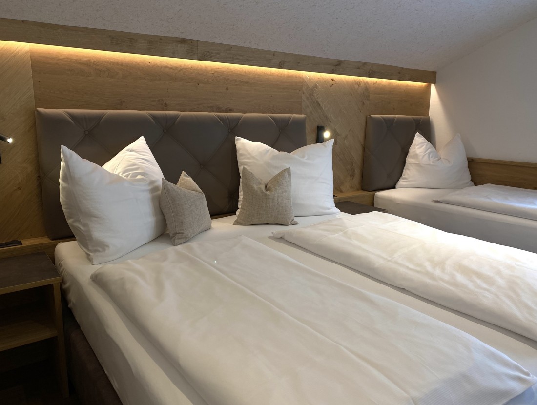 Doppel- & Einzelbett