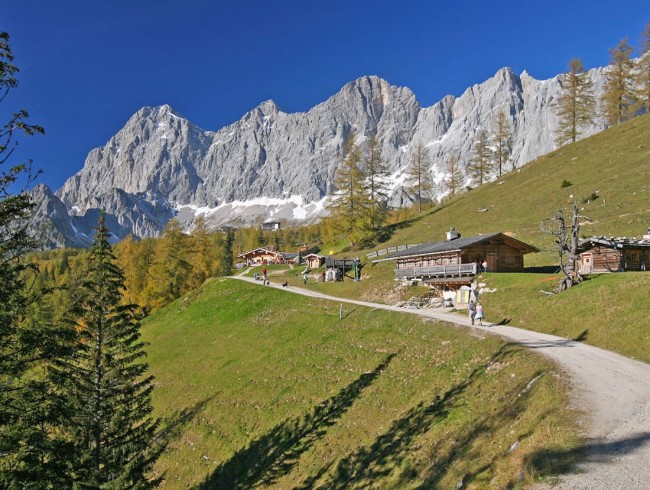 Herbsturlaub in Ramsau, Wanderung zur Brandalm © Photo Austria_Herbert Raffalt