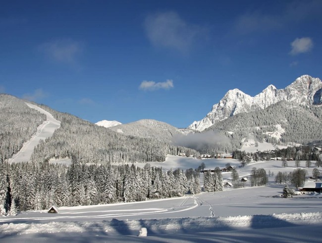 Winterurlaub in Ramsau am Dachstein © Photo Austria_Hans Simonlehner